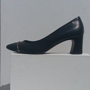 Attilio Giusti Leombruni Black Heels with Silver Accent Made In Italy Size 39